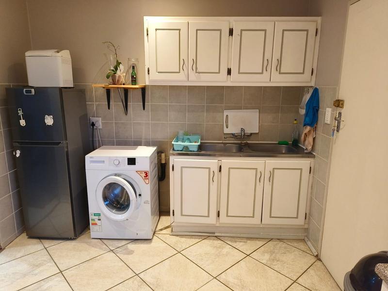 To Let 2 Bedroom Property for Rent in Langenhovenpark Free State